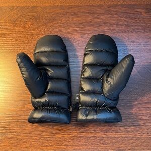 tna puff mittens